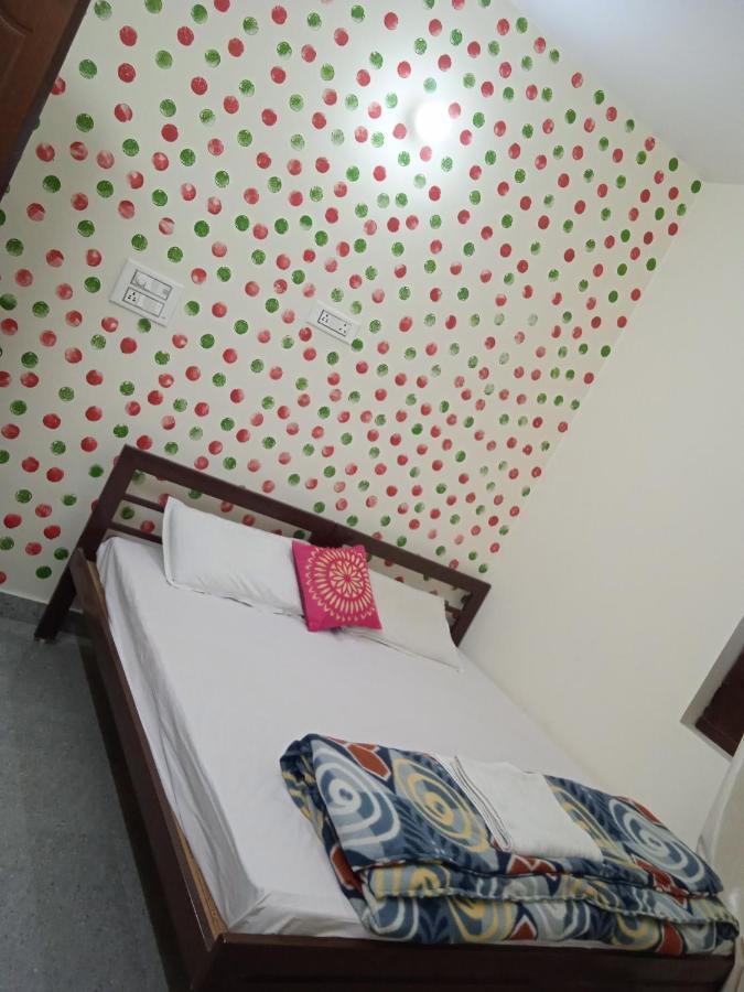Triple1 Hostel & Homestay Rishikesh Exterior photo